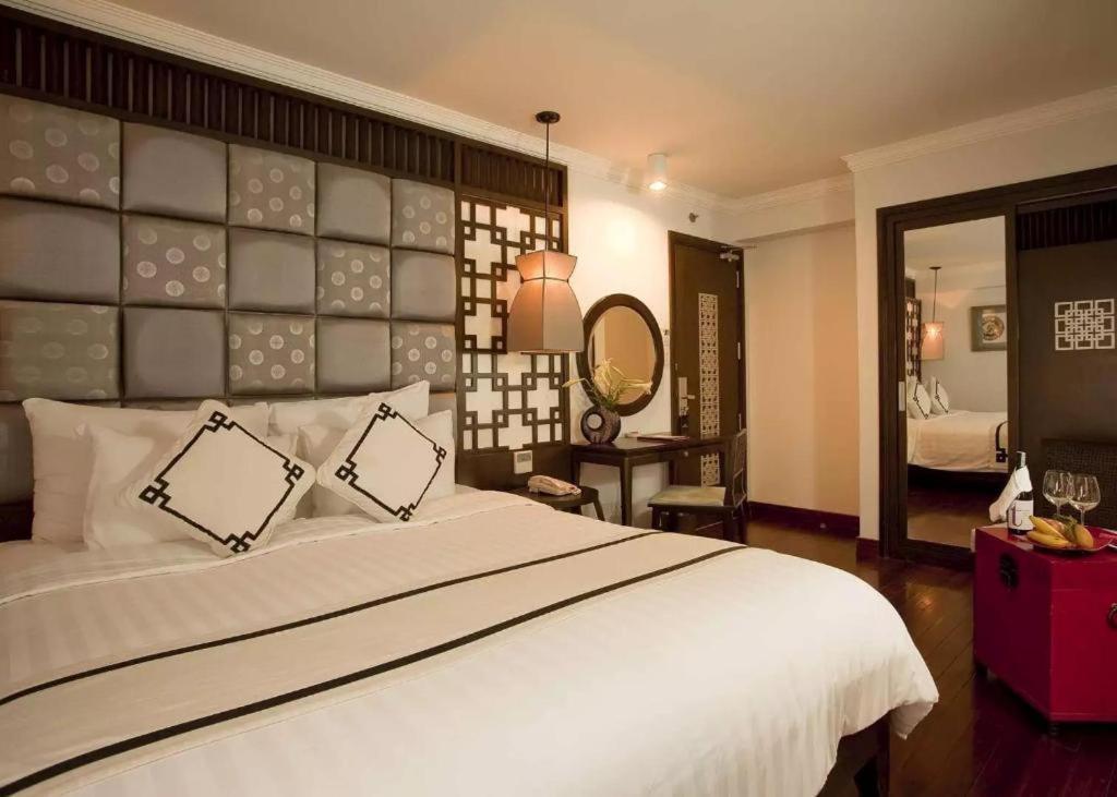 Church Boutique Hotel Hang Trong Hanoi Zewnętrze zdjęcie